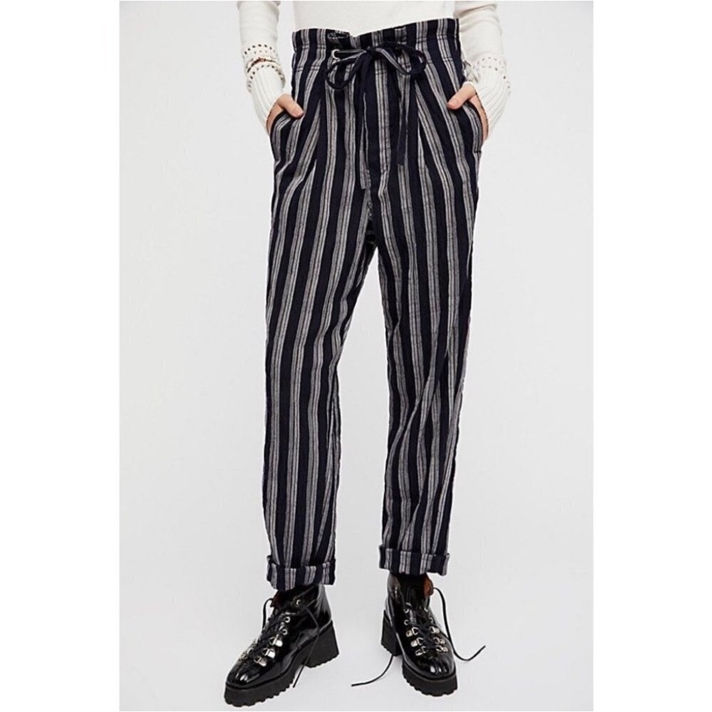 FREE PEOPLE Here and There Navy Stripe Paper Bag Trouser Pants Womens 4